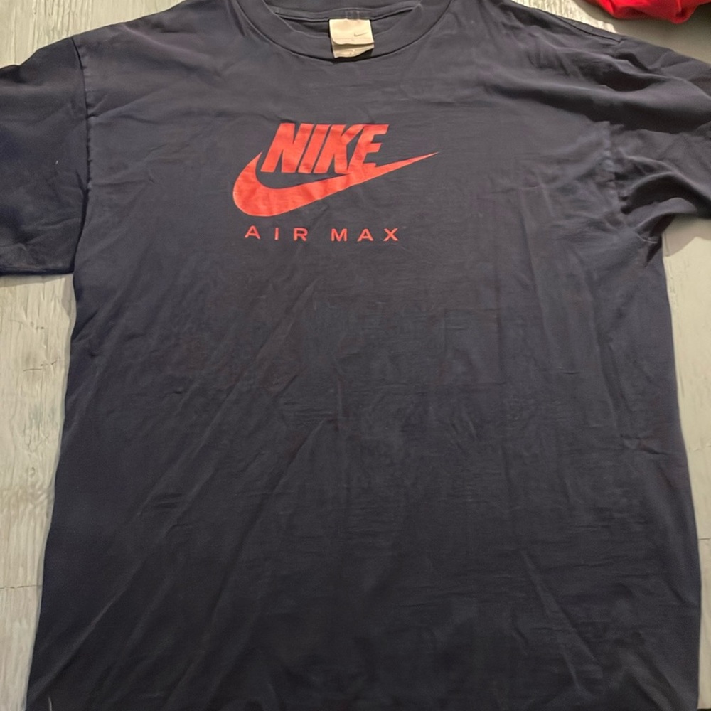 Nike air max t-shirt